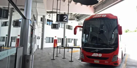 Se suspendió el servicio de autobuses a la Sierra Norte por daños en carreteras