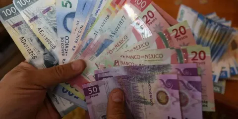 Chedraui garantizó la entrega de aguinaldos a los trabajadores municipales