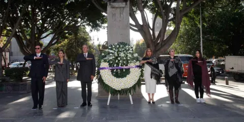 Conmemora Gobierno de la Ciudad natalicio de Carmen Serdán