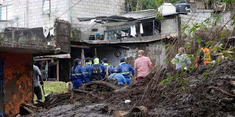 Alcaldes de 179 municipios siguen sin entregar su Atlas de Riesgos; exigen sanciones en Puebla