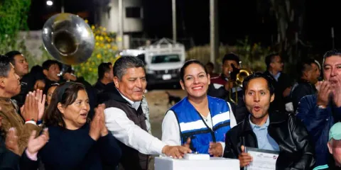 En ceremonia cívica Lupita Cuautle reafirma su compromiso con la paz y la seguridad del municipio