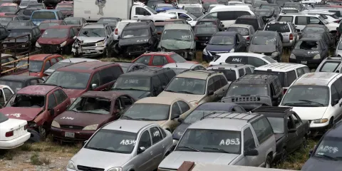 En un año, durante operativos 4 mil 550 autos terminaron en el corralón