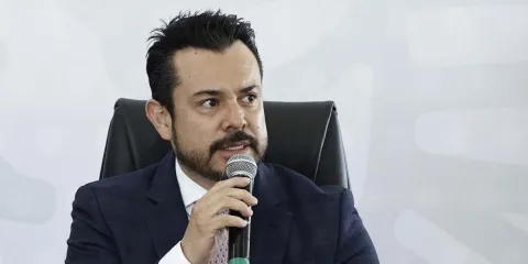 Es una distracción la difusión de lista de exfuncionarios investigados: García Parra