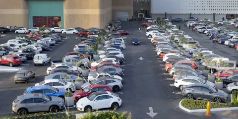 Operativo en estacionamientos de 17 plazas para evitar abusos en cobros 
