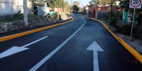 Habitantes de La Magdalena Axocopan, Atlixco, recibieron obra de pavimentación