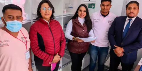 La Caravana de la Mujer ofrece servicios gratuitos de salud a las y los cholultecas
