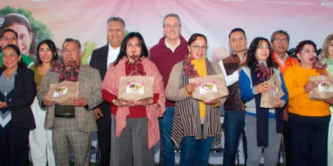 Presenta Pepe Chedraui el programa de huertos escolares “Manos a la Tierra”
