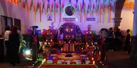 Puebla celebra el Día de Muertos con 30 ofrendas en el Corredor 2025