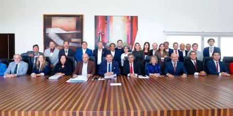 COE y Alejandro Armenta acuerdan crear Comité para fortalecer la economía de Puebla