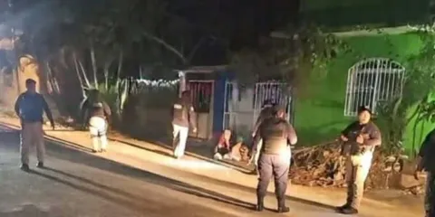 Balean a hombre afuera de una vivienda en Venustiano Carranza