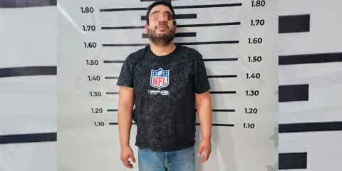 Tras persecución, fue detenido una RATA de MOYOTZINGO 