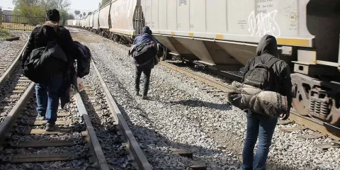 La capital mantendrá apoyo con recursos a poblanos deportados