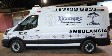 Nueva ambulancia llega a la Sierra Norte de Puebla gracias a Pemex