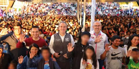 Pepe Chedraui celebra “Vive la Navidad en Chapulco” con más de 2 mil 500 familias poblanas