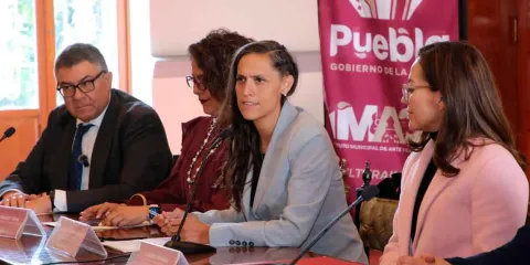 Presenta gobierno de la ciudad la primera carta de los derechos culturales de Puebla