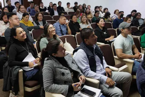Gobierno de la Ciudad brinda capacitación gratuita a más de 5 mil personas para impulsar sus negocios y MiPyMes