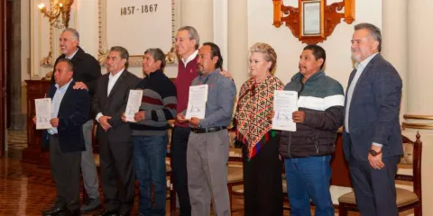 Toma protesta Pepe Chedraui a inspectoras e inspectores de sección