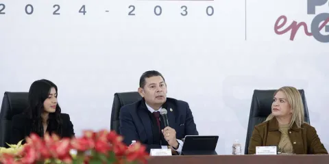 A quien se le acabe el AMOR por Puebla saldrá del gabinete: Armenta