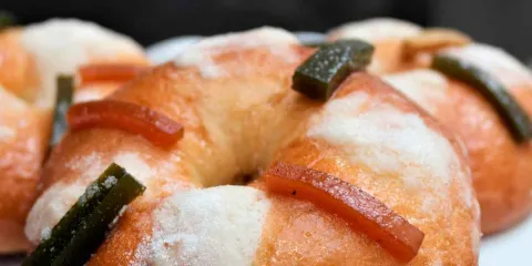 Académico IBERO Puebla explica la historia de fe y comunidad que hay detrás de la rosca de Reyes
