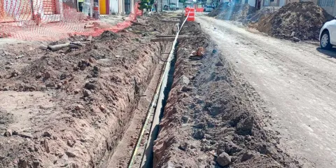 Agua de Puebla sustituye red de agua y drenaje en la colonia Volcanes
