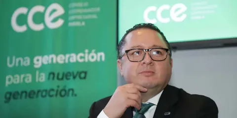 Alberto Moreno fortaleció al CCE al reconocer triunfo Juan Pablo Cisneros