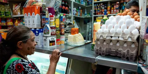 El salario mínimo en vigor aún es insuficiente para una línea de bienestar: Coparmex