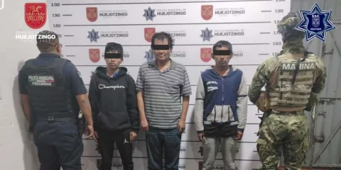 En Huejotzingo detienen a cinco personas y aseguran droga, vehículo robado y mercancía