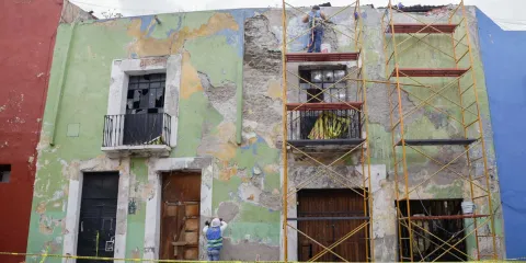 Se rehabilitan más fachadas y se lucha contra la invasión de áreas verdes