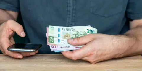 Proponen hasta 10 años de cárcel por "montadeudas" en Puebla