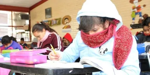 Suspenden clases en Puebla por frente frío 30: más de 5 mil escuelas afectadas