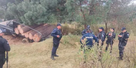 Atraparon a talamontes en Tlahuapan, además la camioneta era robada