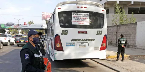 UTEP pide frenar reordenamiento del transporte y revista vehicular en Puebla