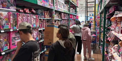Profeco monitorea precios de 584 juguetes por Día de Reyes para orientar a los consumidores