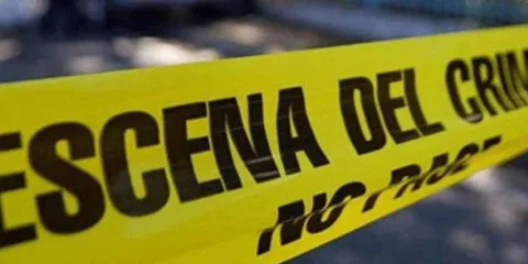 Abandonan cuerpo embolsado y con mensaje en Chietla