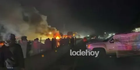 Bloqueo en Acatzingo por desaparición de Erik paralizó la carretera Acatzingo–El Seco