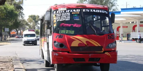 Congreso de Puebla advierte: no habrá aumento al pasaje sin unidades modernas y seguras