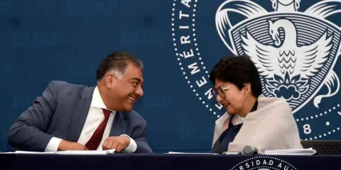 Egresados de prepas y bachilleratos BUAP tienen garantizado ingreso al nivel superior: Rectora Lilia Cedillo