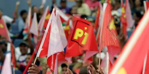 El PT mantiene en suspenso condiciones de alianza con Morena