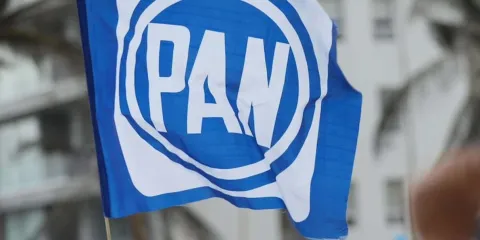 Enoja a panistas llegada de expriistas; ni avisan ni consultan, dicen