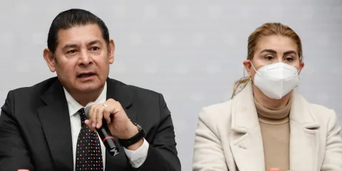 Fiscalías de Puebla y Tlaxcala tras asesinos de los padres de familia del Instituto Oriente