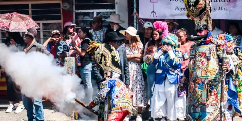 Huejotzingo vive su Carnaval 2026 entre tradición, batallones y denuncia social