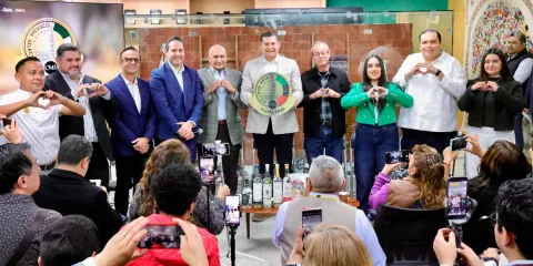 El mezcal poblano estará en París 