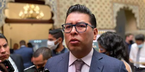 Néstor Camarillo debe aclarar presuntos vínculos con huachicoleros: Villegas