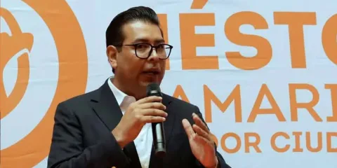 Néstor Camarillo se defiende de señalamientos de narcopolítico