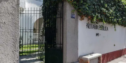 El PT propuso crear servicios más baratos ante Notarios 