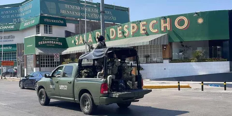 Empresarios y universidades exigen seguridad tras ataque en bar de Angelópolis en Puebla