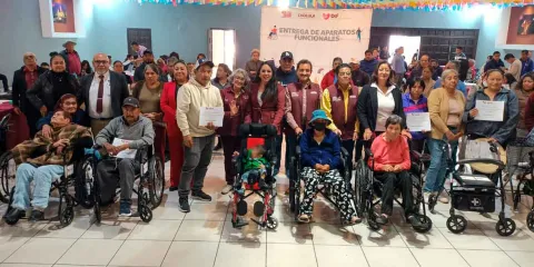Miércoles del Pueblo fortalece cercanía en San Pedro Cholula: Tonantzin Fernández atiende peticiones ciudadanas