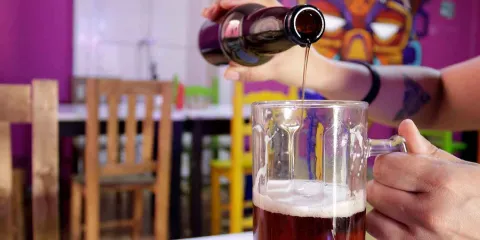 Consumo de alcohol y cannabis en Puebla alcanza 89.6%, advierten especialistas en adicciones