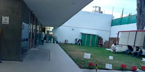 Otro robo de medicinas en la capital, ahora fue en la clínica 13 del IMSS en Bugambilias