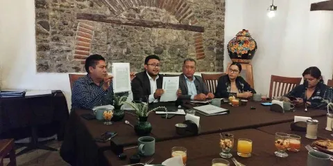 Conflicto en Tepatlaxco pone en riesgo proyecto de 352 viviendas de Conavi
